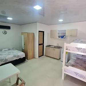 https://alojamiento-el-lago-con-cocina.sanandreshotels.com